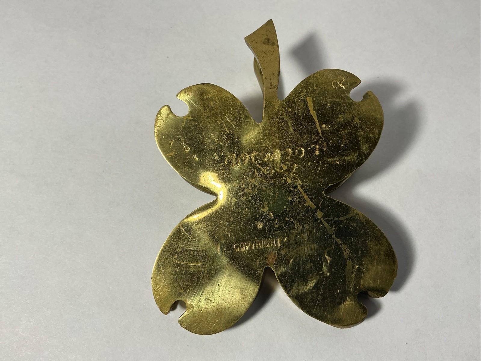 VTG. Virginia MetalCrafters Dogwood Flower Paper Weight / Clip