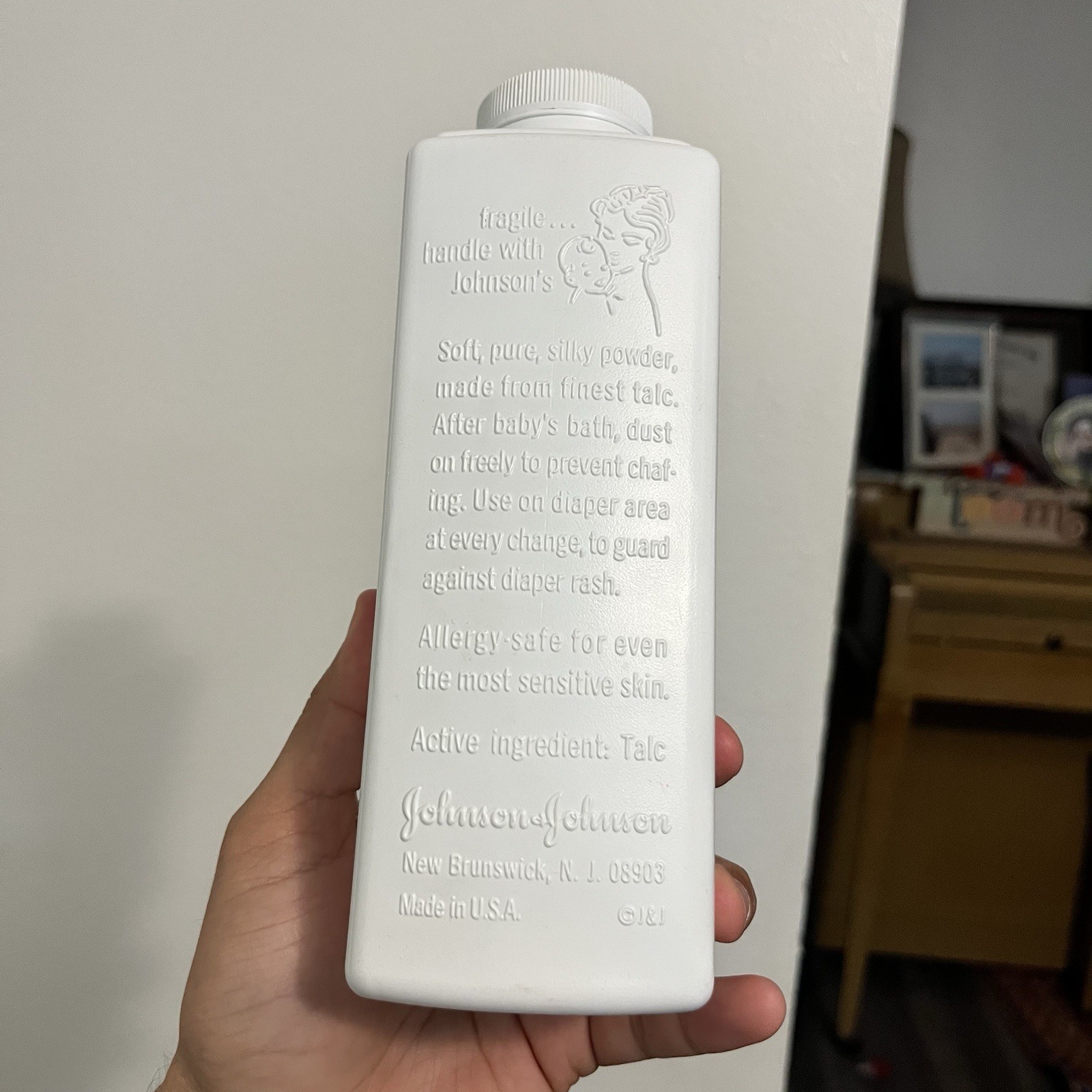 Vintage Johnson's Baby Powder Embossed Back Talc Square 14oz