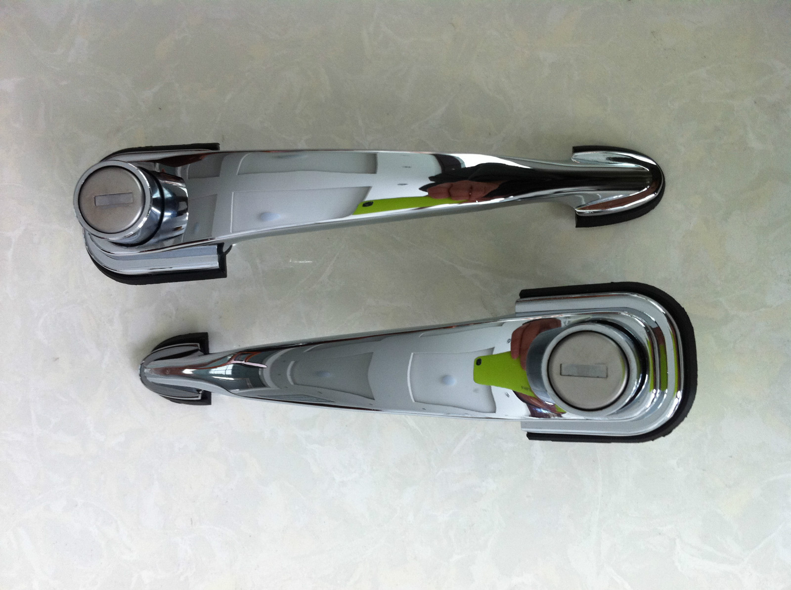 PORSCHE 356 A B C SC 356A 356B 356C 356SC OUT SIDE CHROME LOCKABLE DOOR HANDLES