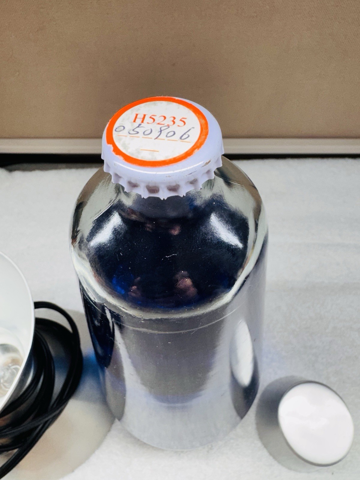 VINTAGE 16" Lava Lamp Solid Silver Base with Blue Liquid And Silver Glitter