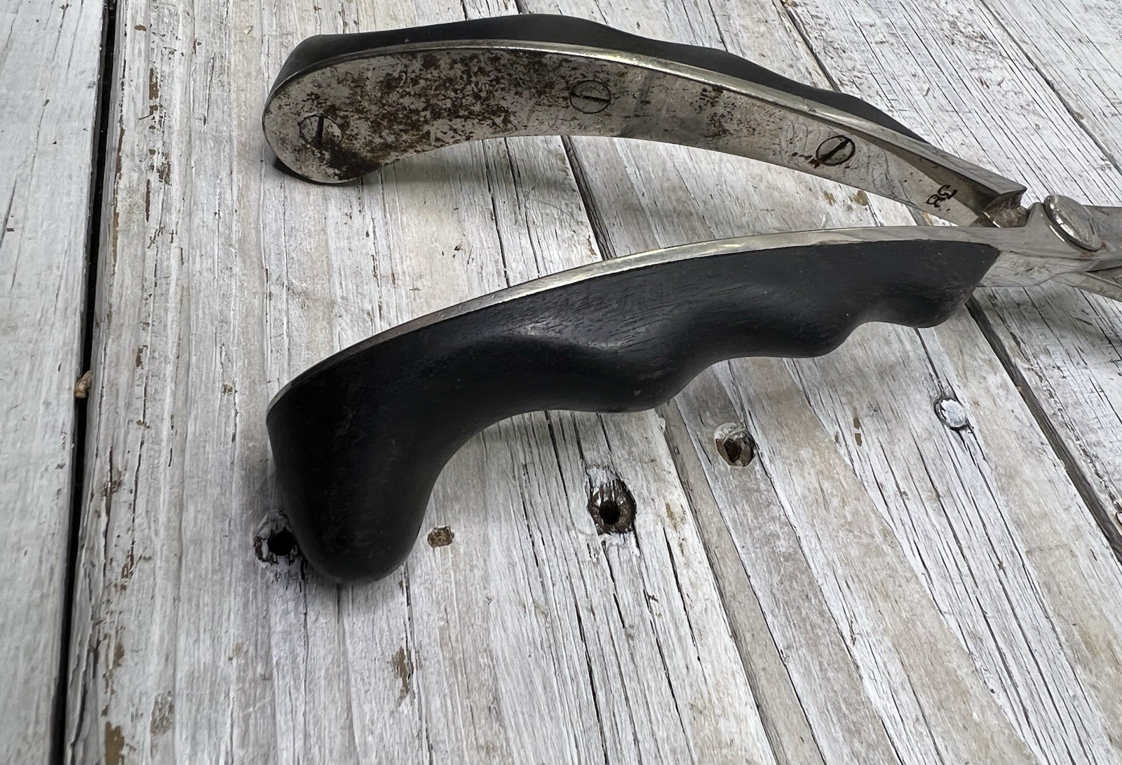 AS-IS Rusty Obstetrical Forceps Medical Birth Birthing Device Oddity Oddities