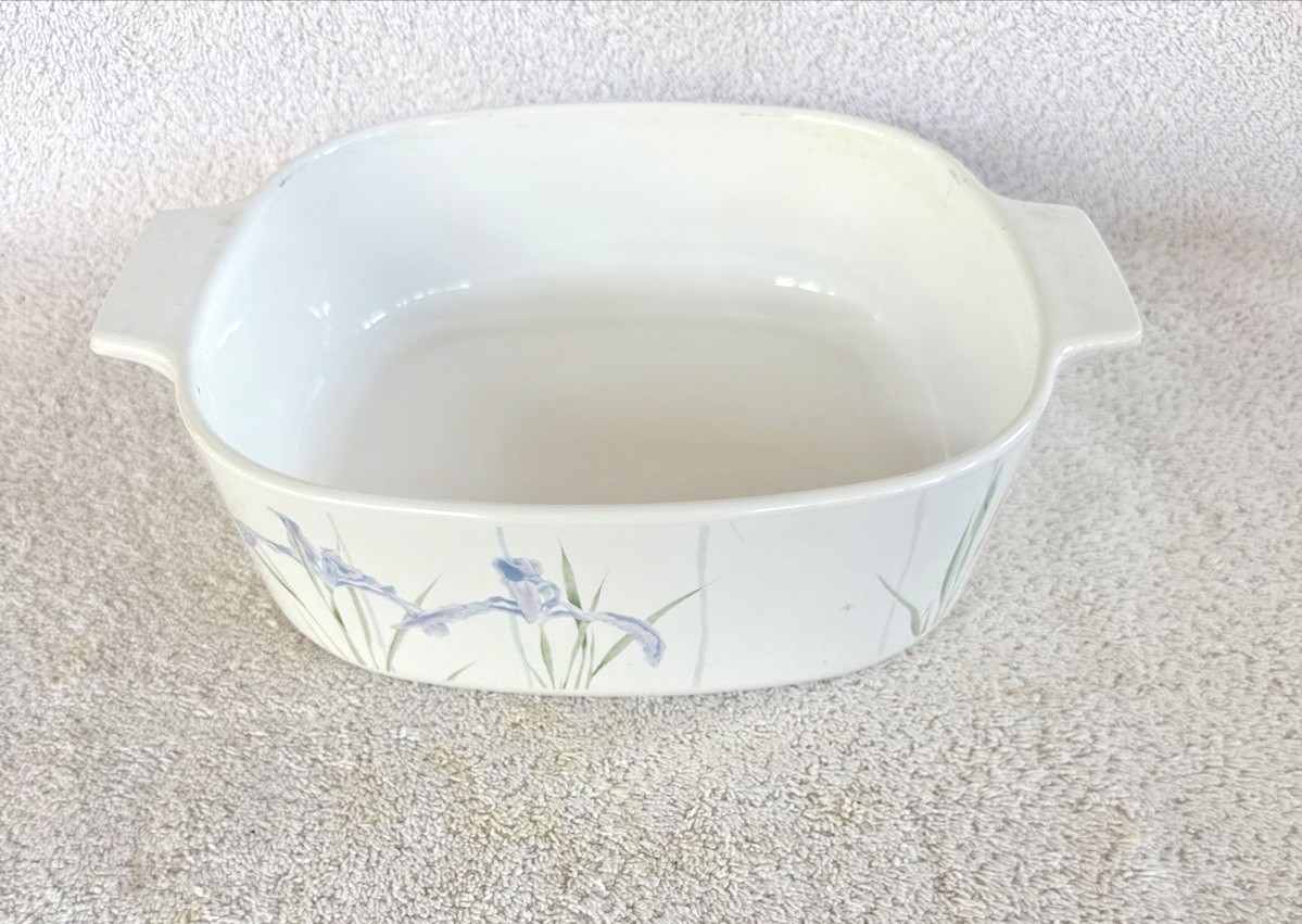 Corning Ware Shadow Iris Casserole Dish 2 Liter A-2-B Pyrex 2 Quart No Lid