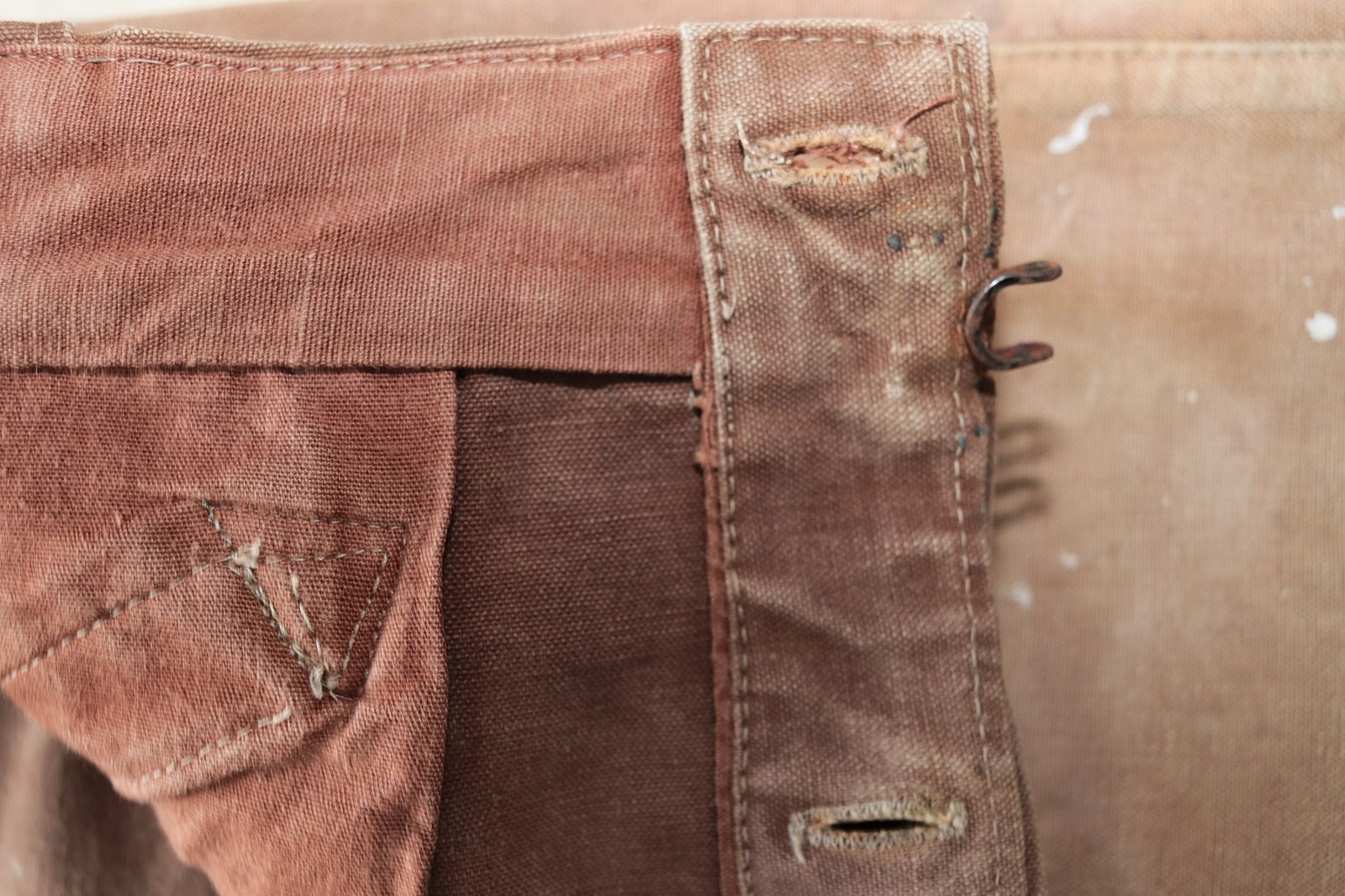 French 1940/50s Faded & Stained Brown Duck Cotton Canvas Pants LE ROBUSTE W39