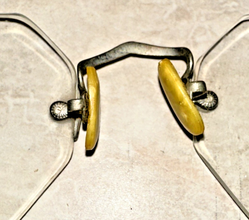 antique octagonal rimless eyeglasses silver tone basket weave metal case