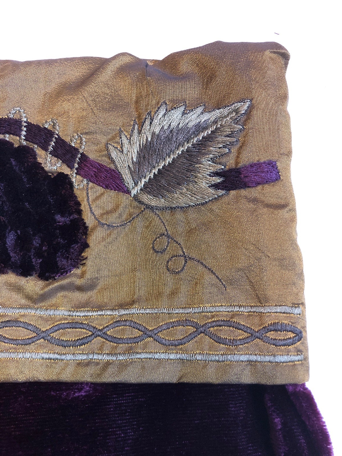 2 Christmas Stockings Wine Lover Wine Velvet Olive Green W Grapes Cannon Falls