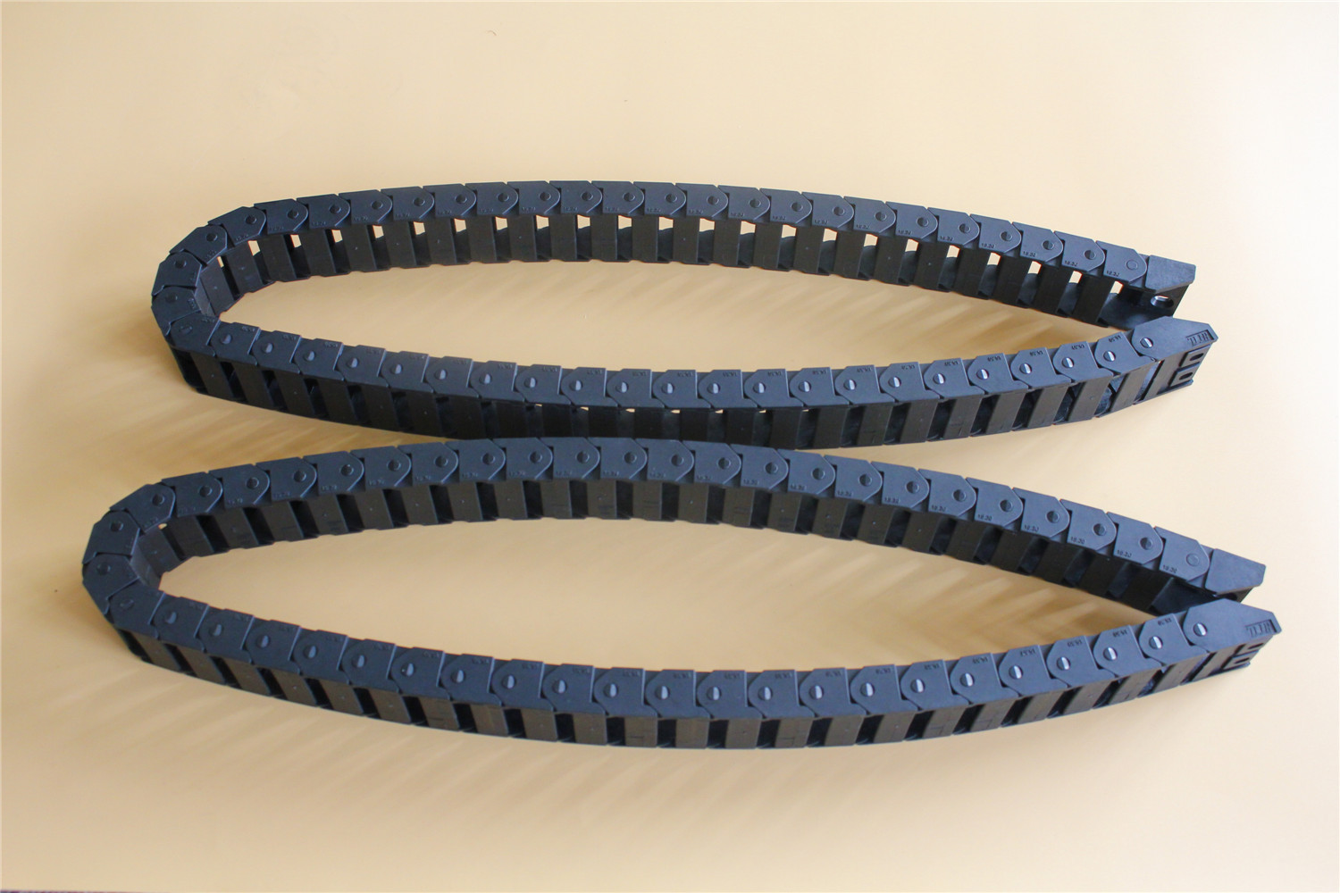 2X R28 15X30mm Black Cable Drag Chain Wire Carrier for CNC Router 3D Printer