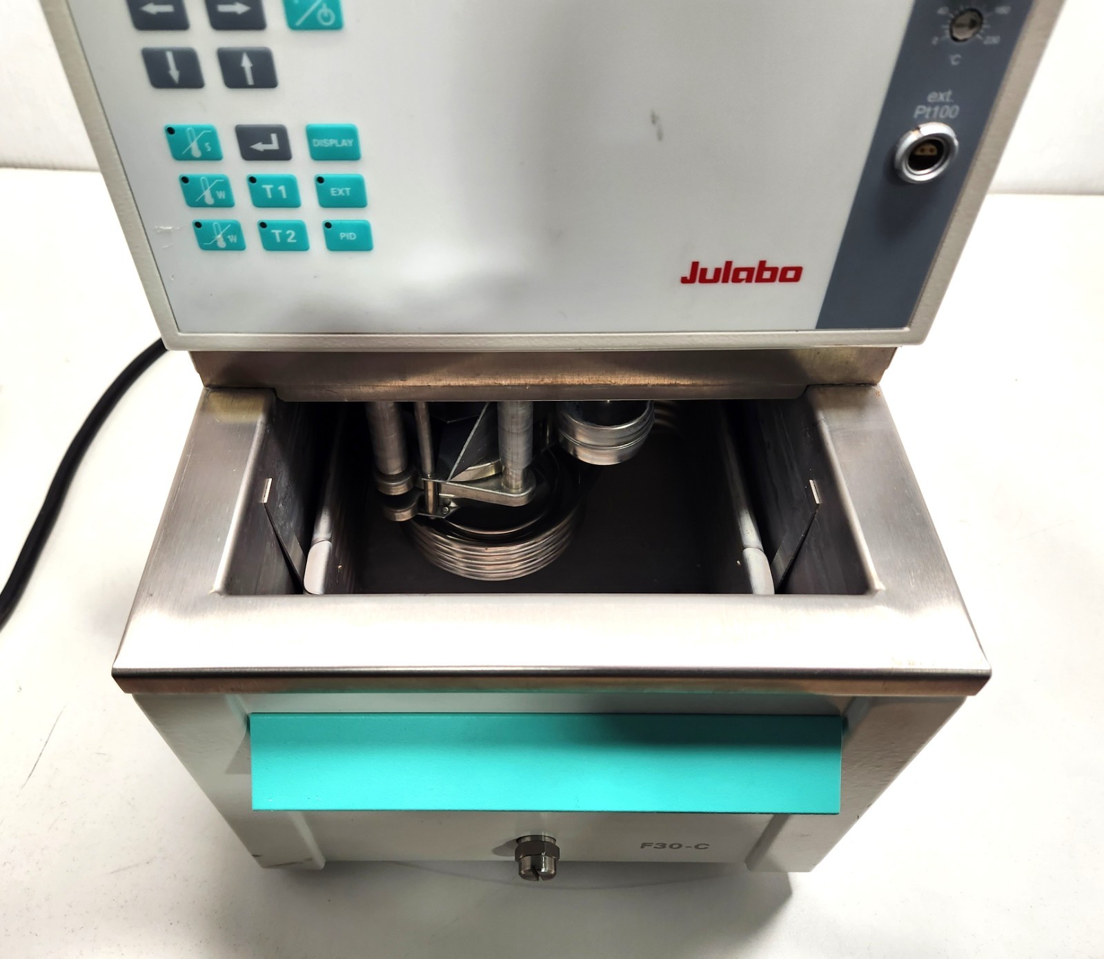 Julabo F30-C Compact Refrigerated /Heated Circulating Bath No Power Read