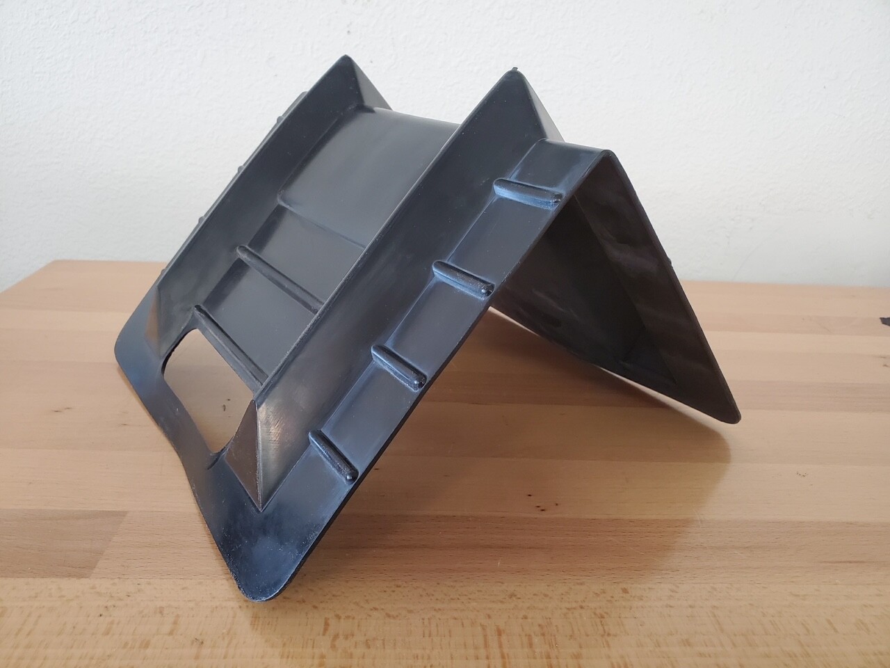 11" V Board Plastic Corner Protector Truck Trailer Winch Strap Edge Guard