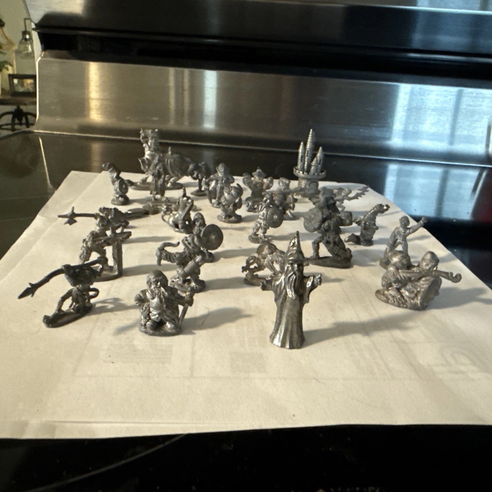 Vtg Mid Century  Metal Miniatures 1980s 27•