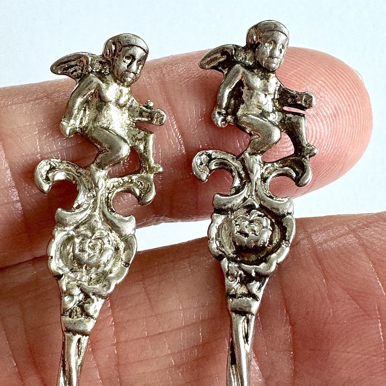 Pair 925 Sterling Salt Spoons Cherub Antique Angel Putti Snuff 7.4g Set of Two