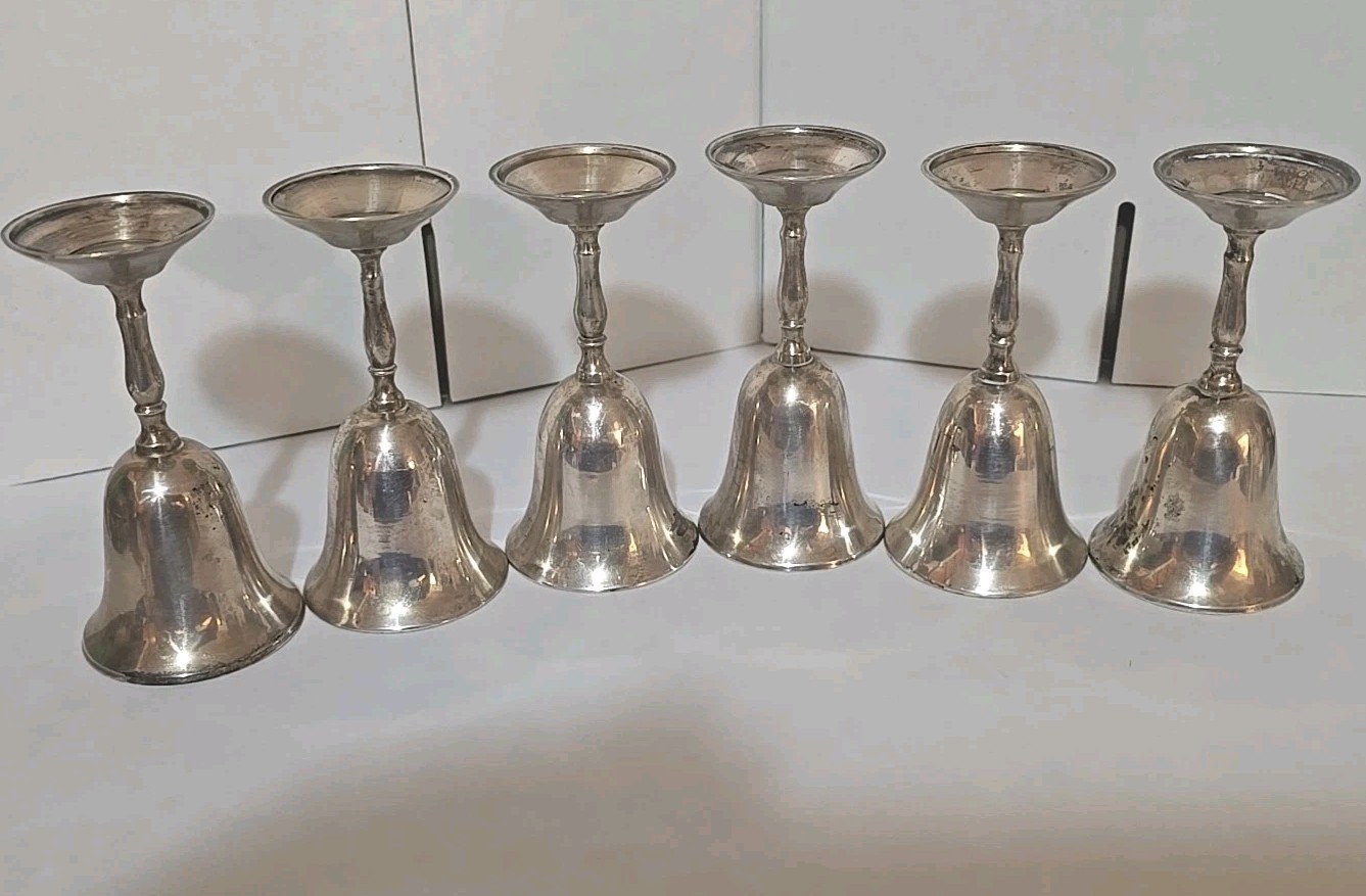 6 Vintage E.P.N.S. Silver Plated Wine Goblets, 3 1/2"Tall.