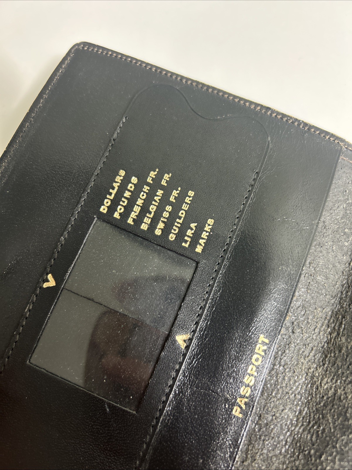 Vintage Sheldon Bifold Black Leather Passport Organizer Made In England 7x5