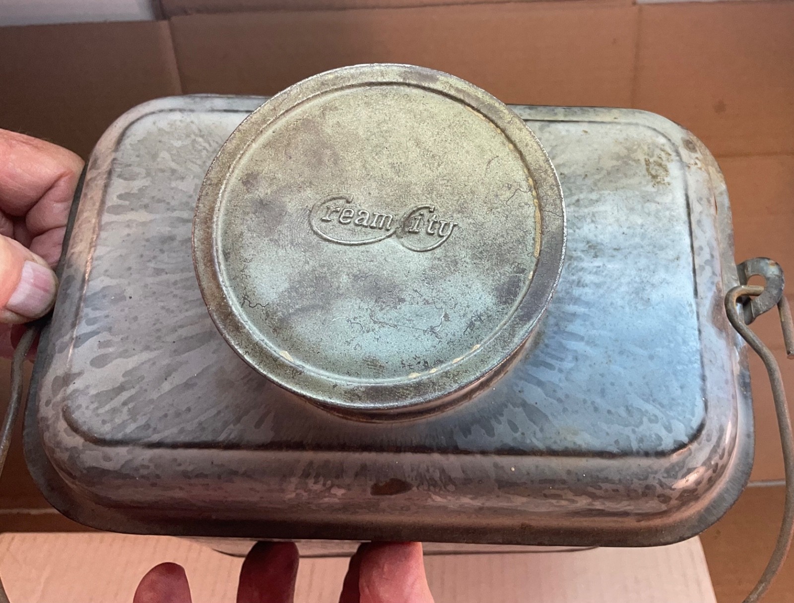 #278 MARKED CREAM CITY GREY GRANITEWARE MINERS RAILROAD LUNCH PAIL 5 PCS 8" TALL