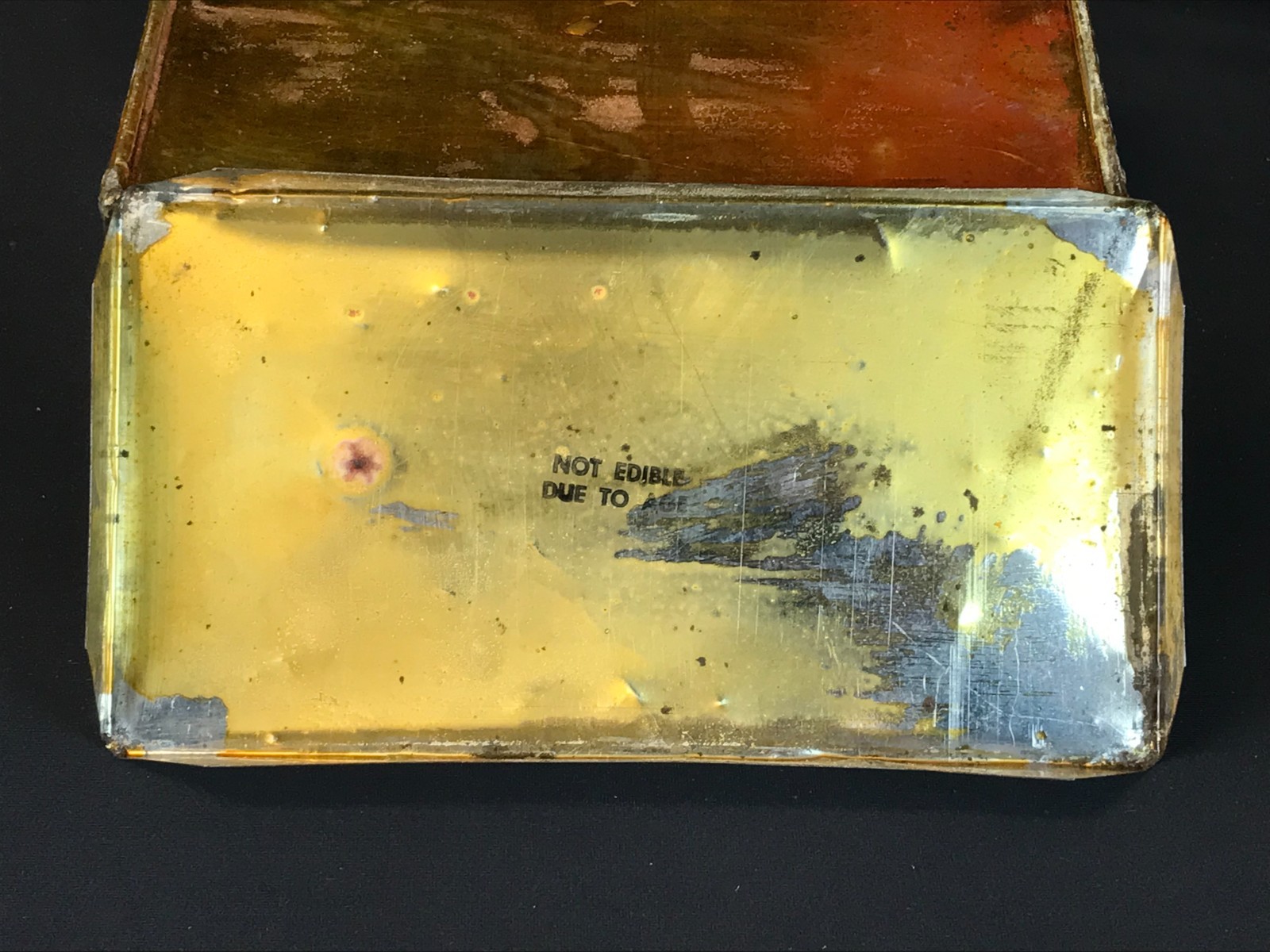 Vintage QUEEN MARY LIFEBOAT & RAFT RATION BISCUITS Sealed Tin