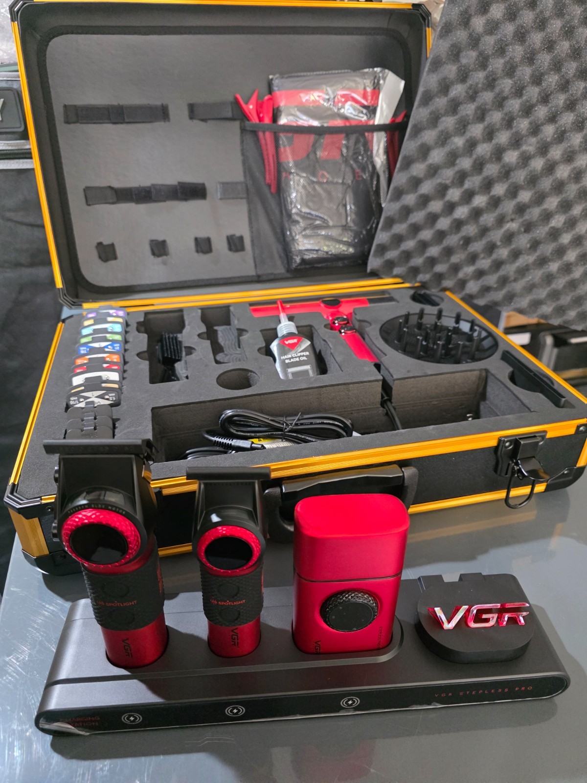 VGR Stepless Pro 4-in-1 Barber Series Combo Kit for Salon