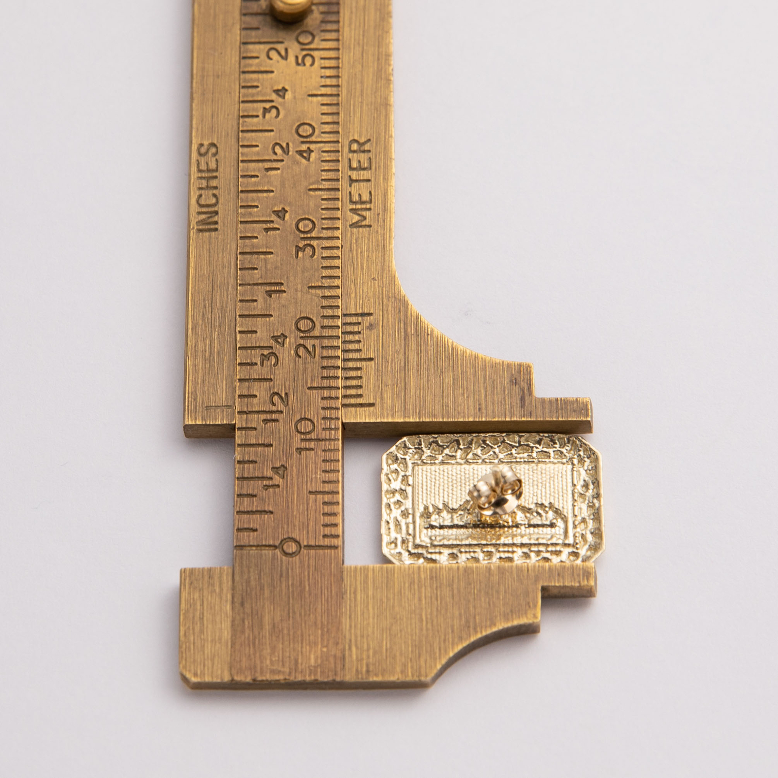 Solid 10K 1/2" Diamond-Cut Last Supper Nugget Stud Earrings Yellow Gold All Size