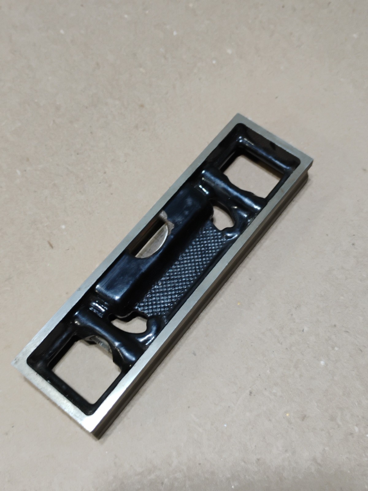 Vintage Starrett No. 132 Iron Level 6" Machinist Level w/ Original Box