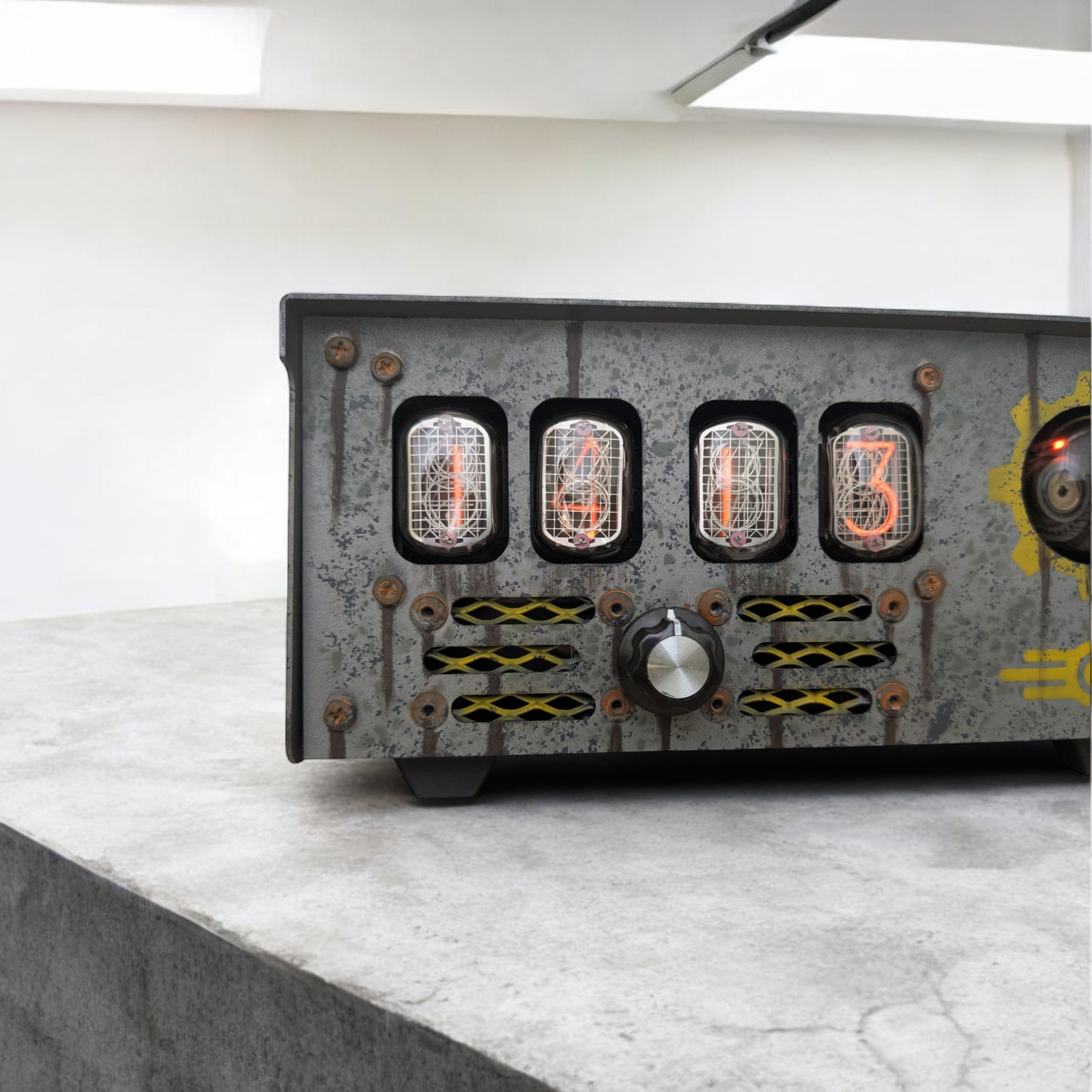 Nixie tube clock with IN-12 tubes and dekatron in metallic case