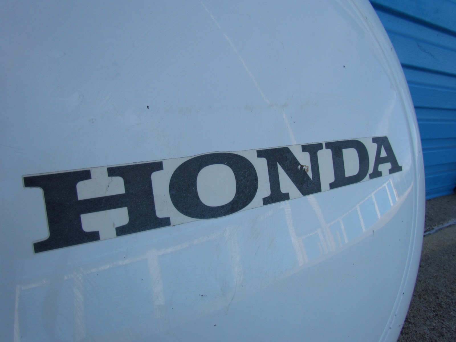 2005 - 2006 Honda CRV Hard Spare Tire Cover 75590-S9A-J110 White