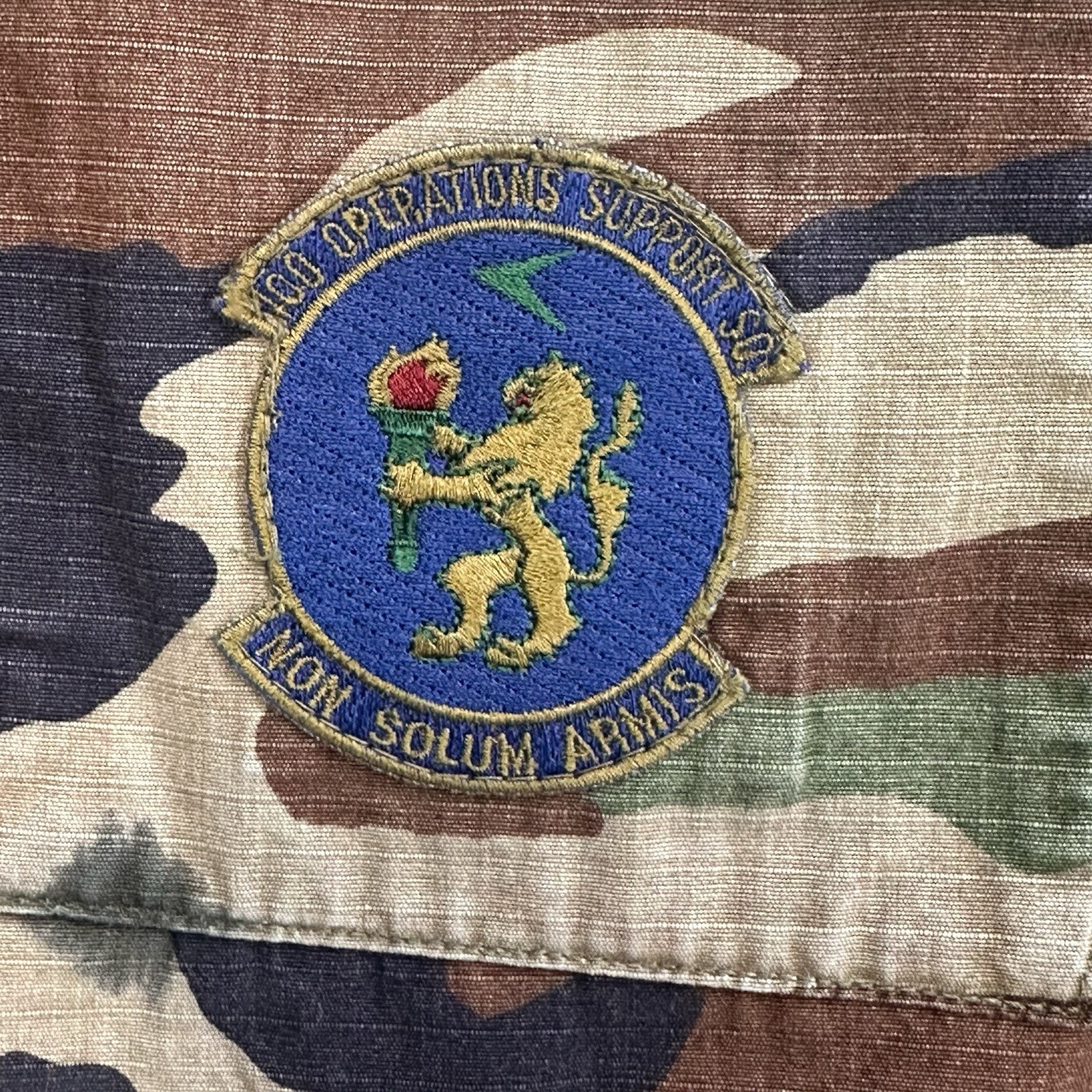 USAF Air Force EUROPE BDU Woodland Camo LARGE-REGULAR w/ Jump Patches