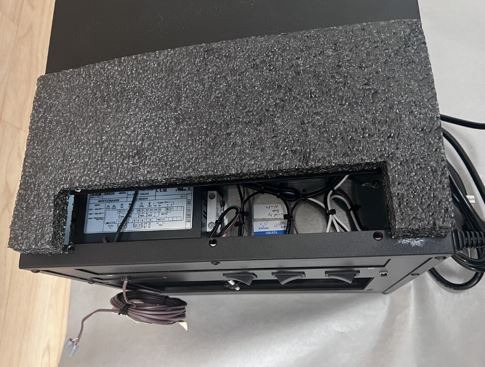 CellarPro 2000VSi 115V 60Hz 4.02A Type 2 Cooling Unit (READ)