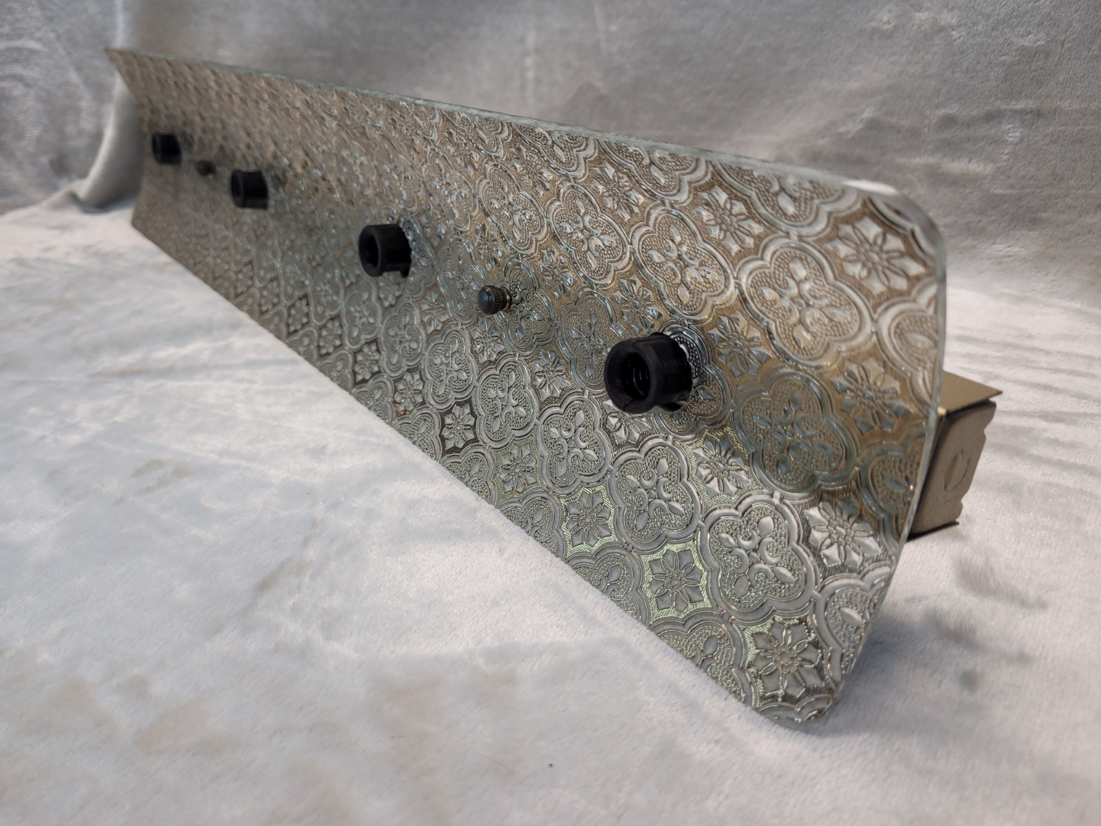 Vtg Bathroom Vanity U Bar 4-Light Fixture Glass Gold Overlay Quatrefoil Curved