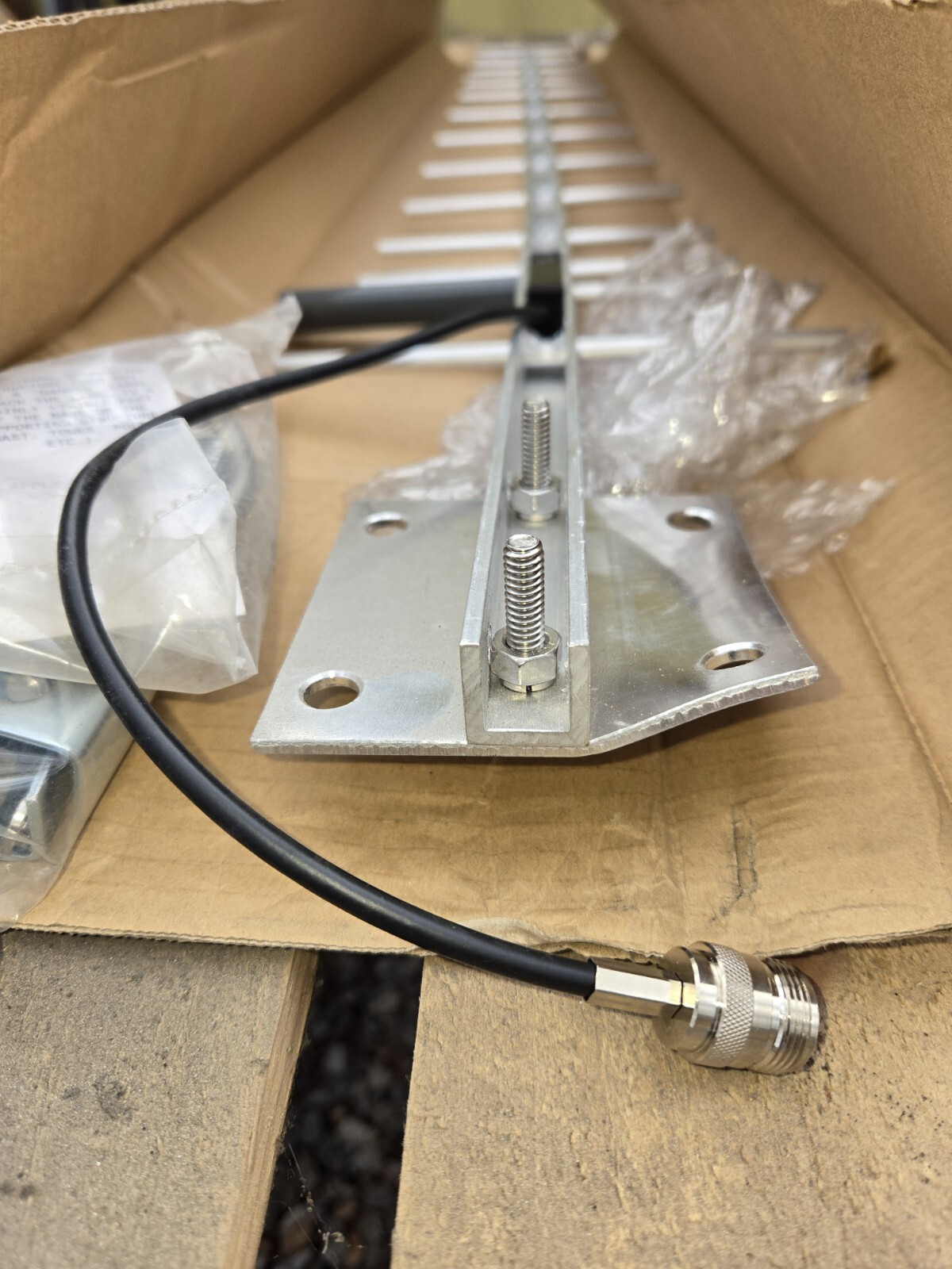 Laird Technologies 902-928 MHz Antenna