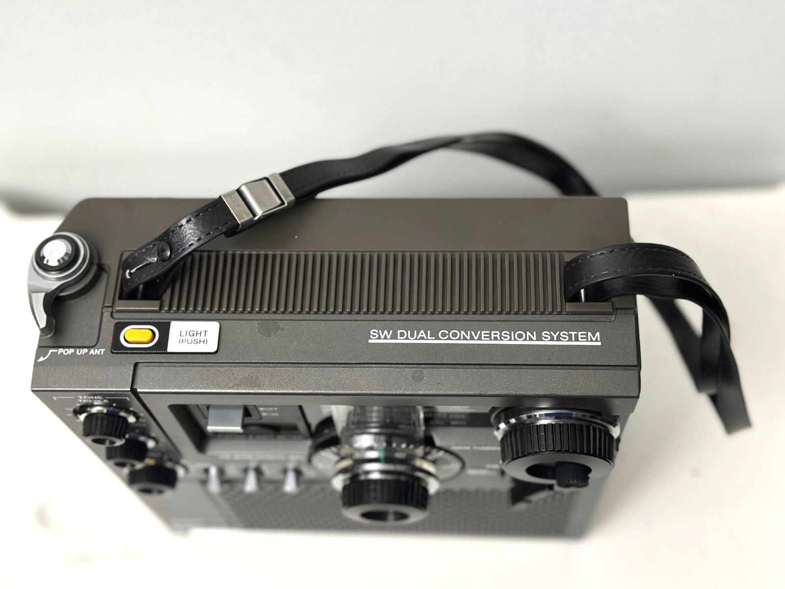 SONY FM/MW/SW 5 Band Receiver Model ICF-5900W W/Power Supply , Tested/Works.