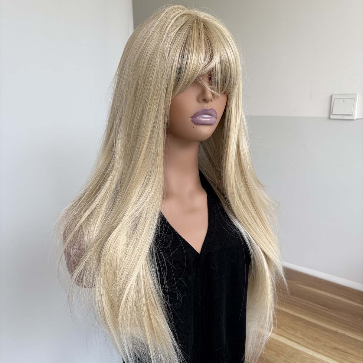 Cosplay Party Wigs With Bangs Highlight blonde Heat Resistant Hair Long Straight