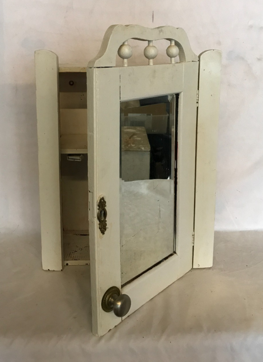 VTG 13x18 Wood Shabby Wall Medicine Cabinet Mirror Stick & Ball Chic Old 26-26B