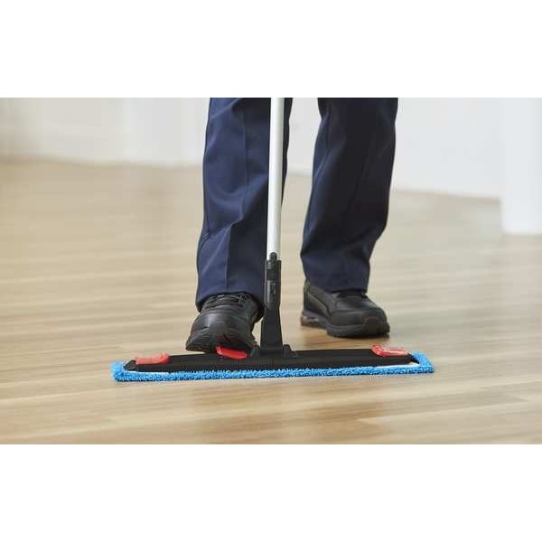 Rubbermaid Commercial 2132427 Flat Mop Pad, Clip-On Connection, Blue, Microfiber
