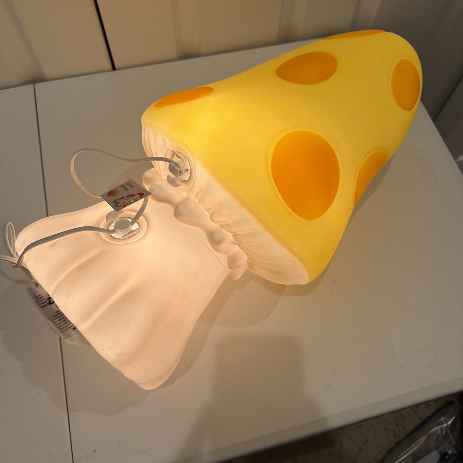 Cracker Barrel Yellow Orange Mushroom Blow Mold 20” New NWT Lights Up Tested