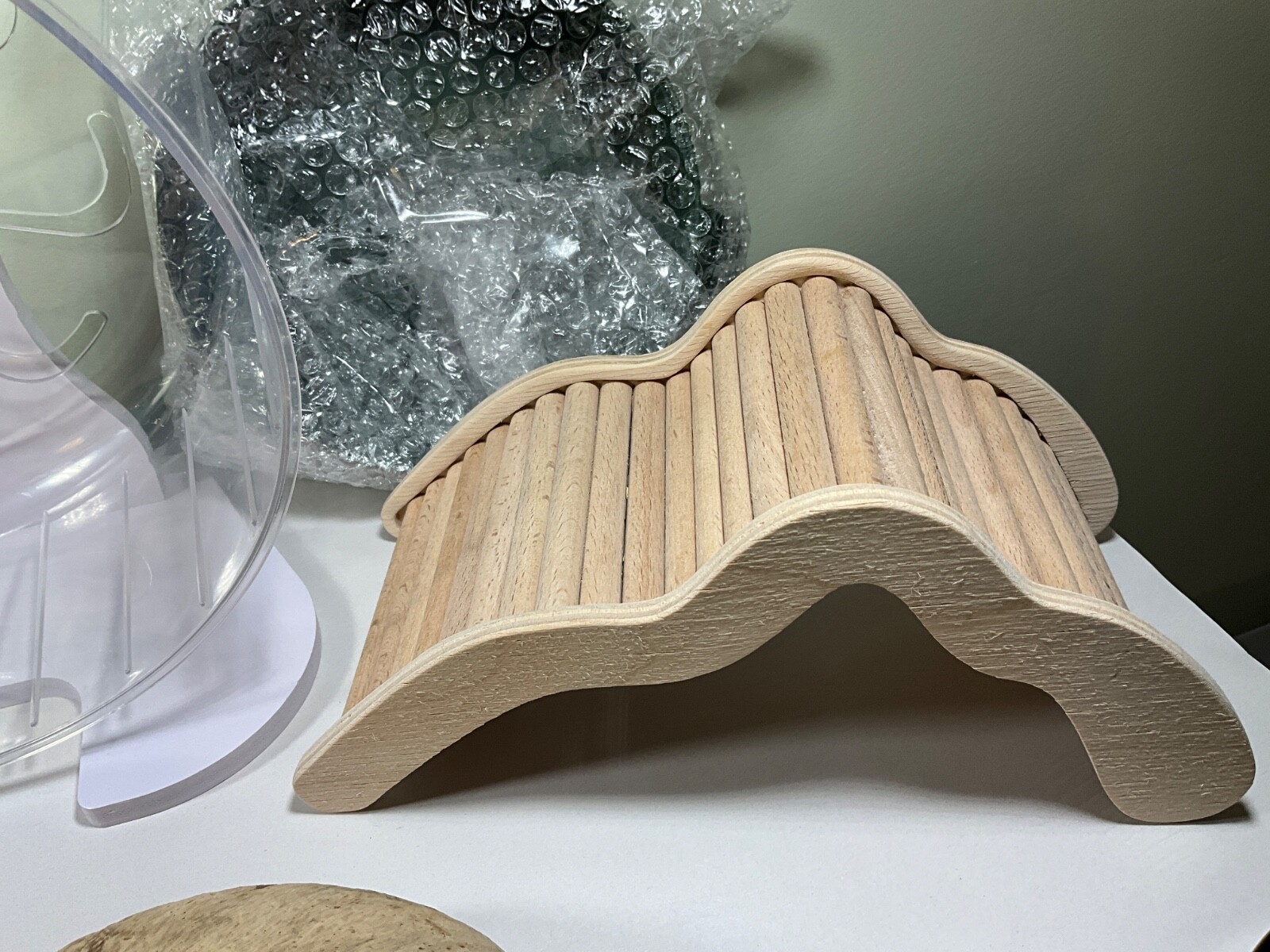 Hamster Wheel Set: Water Feeder, Coconut, Bathtub, Bridge, Rosee Blanche Ceramic