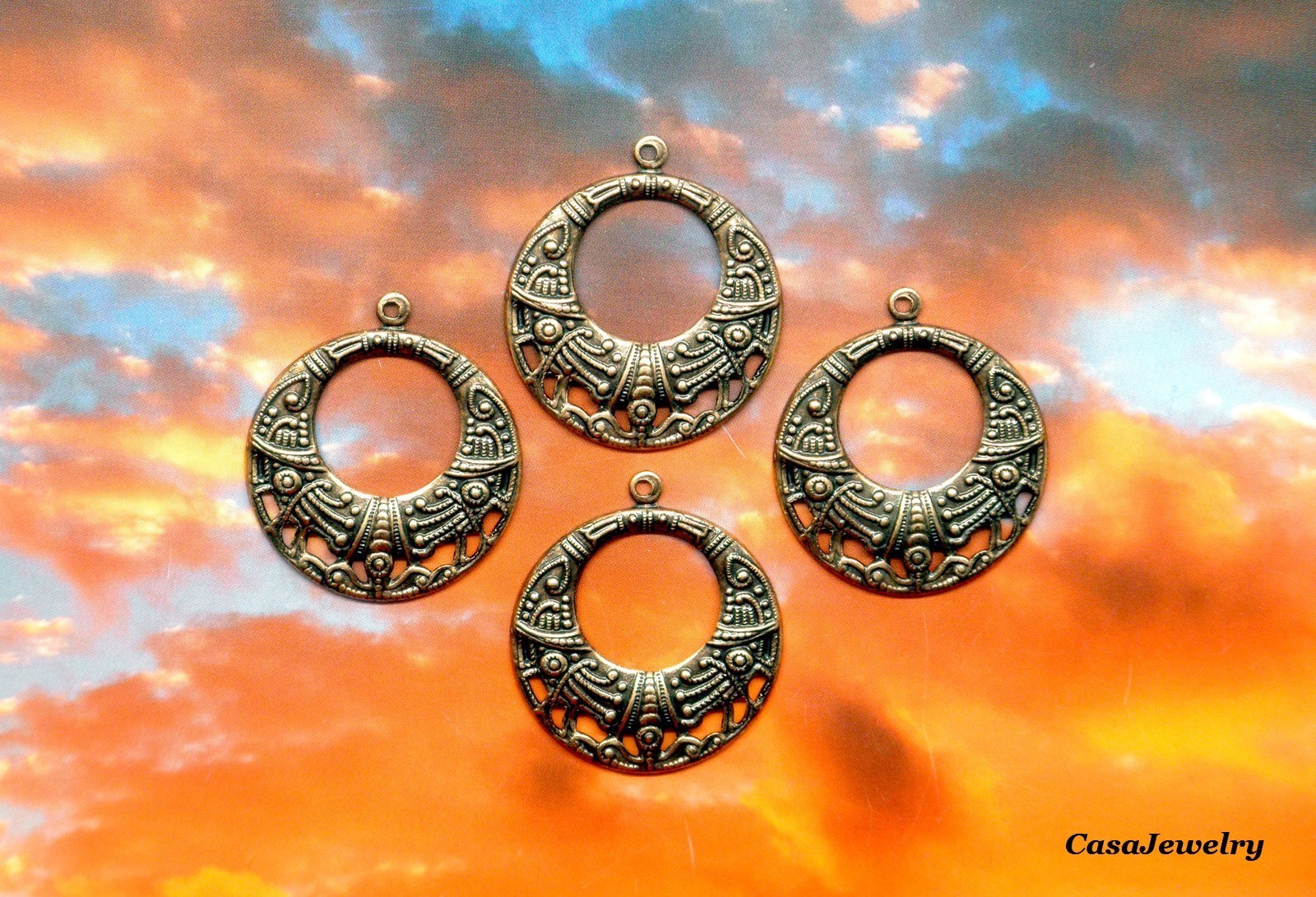 #0033 SMALL ANTIQUED GOLD ROUND OPEN FILIGREE W/TOP HANG RING - 4 Pcs