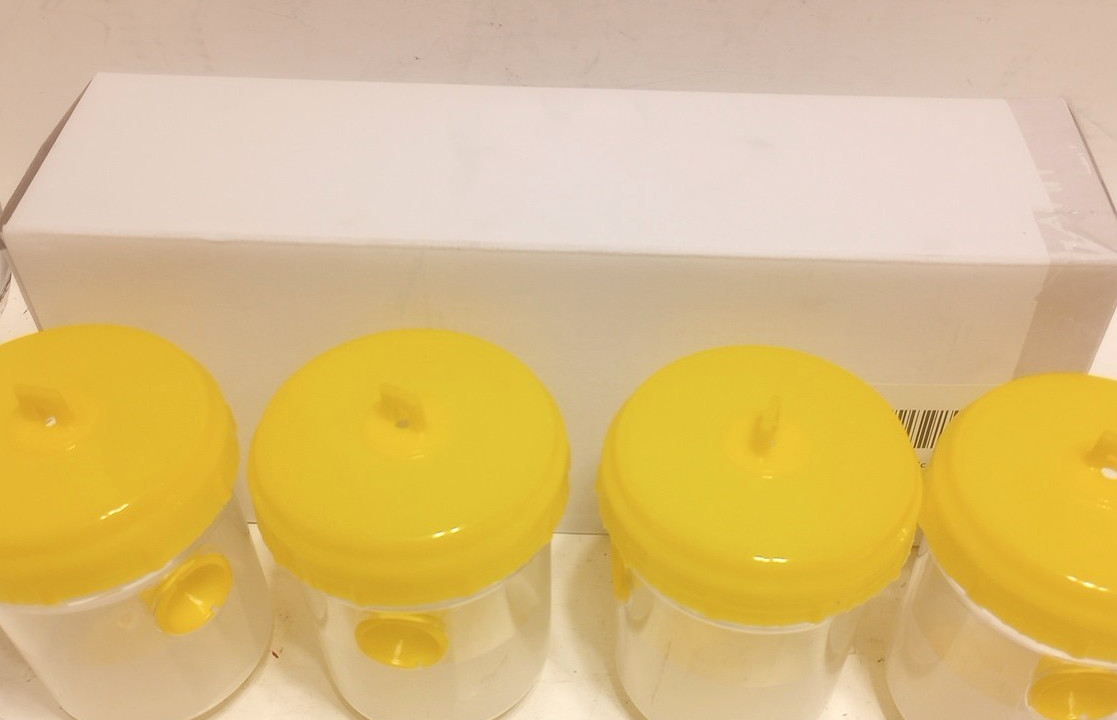 4 Wasp Trap Catchers Hanging Traps Wasps Hornets Flies-Non Toxic-Reusable-Yellow