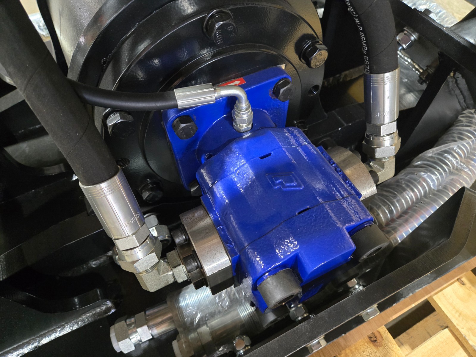 Excavator Compactor Plate - Excavators up to 25 tons - 36″ x 53″ Plate