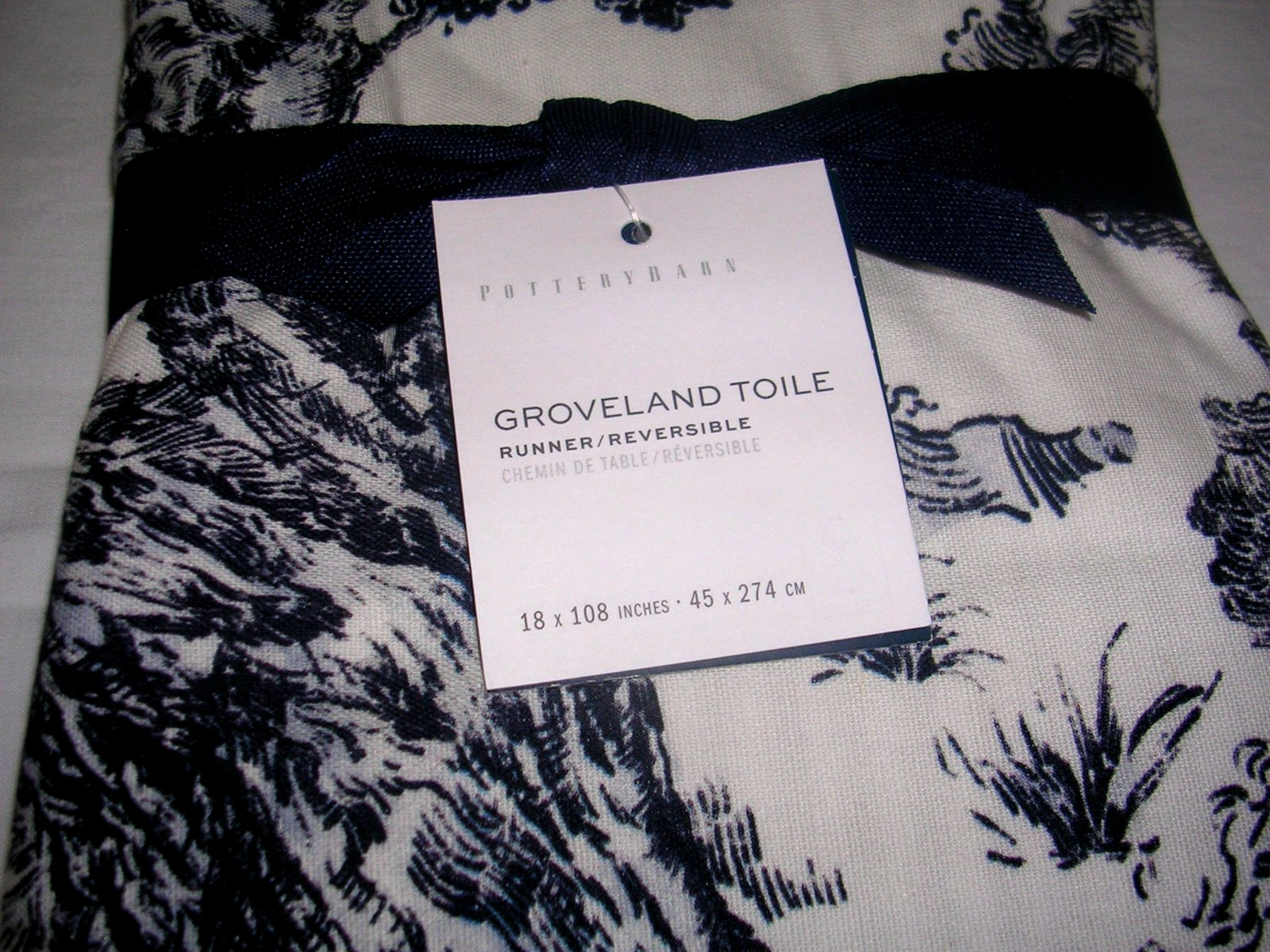 POTTERY BARN BRANDON MAXWELL GROVELAND TOILE REVERSIBLE TABLE RUNNER 18X108 NWTG