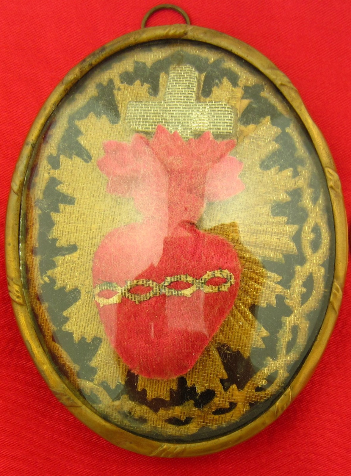 Antique SACRED HEART EX VOTO Reliquary Catholic French Domed Glass CROWN THORNS