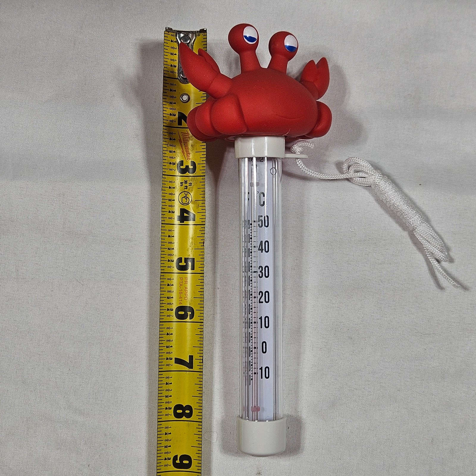 Floating Thermometer for Pool Spa Aquarium Pond Crab or Octopus F / C Boxgear