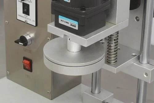 Metal Electric Glass Bottle Lug Capping Machine/Jam Jar Cap Closure Sealer 110V