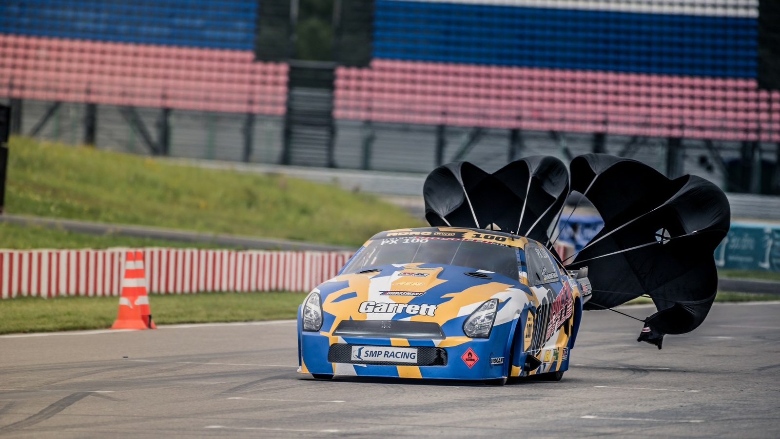 RJS RACING EQUIPMENT DRAG PARACHUTE SPRING LOADED RED DRAG CHUTE 7001504