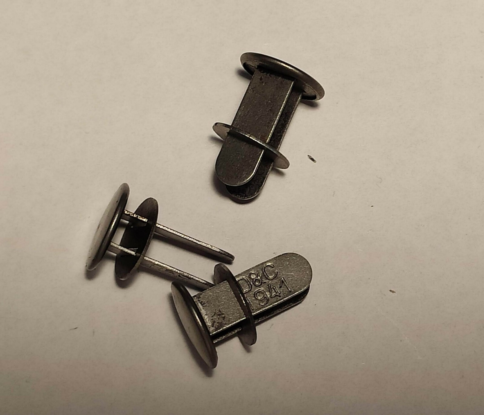 WW2 GERMAN HELMET EARLY RIVETS/WASHERS SET OF 3,MAKER MARKED very good replica