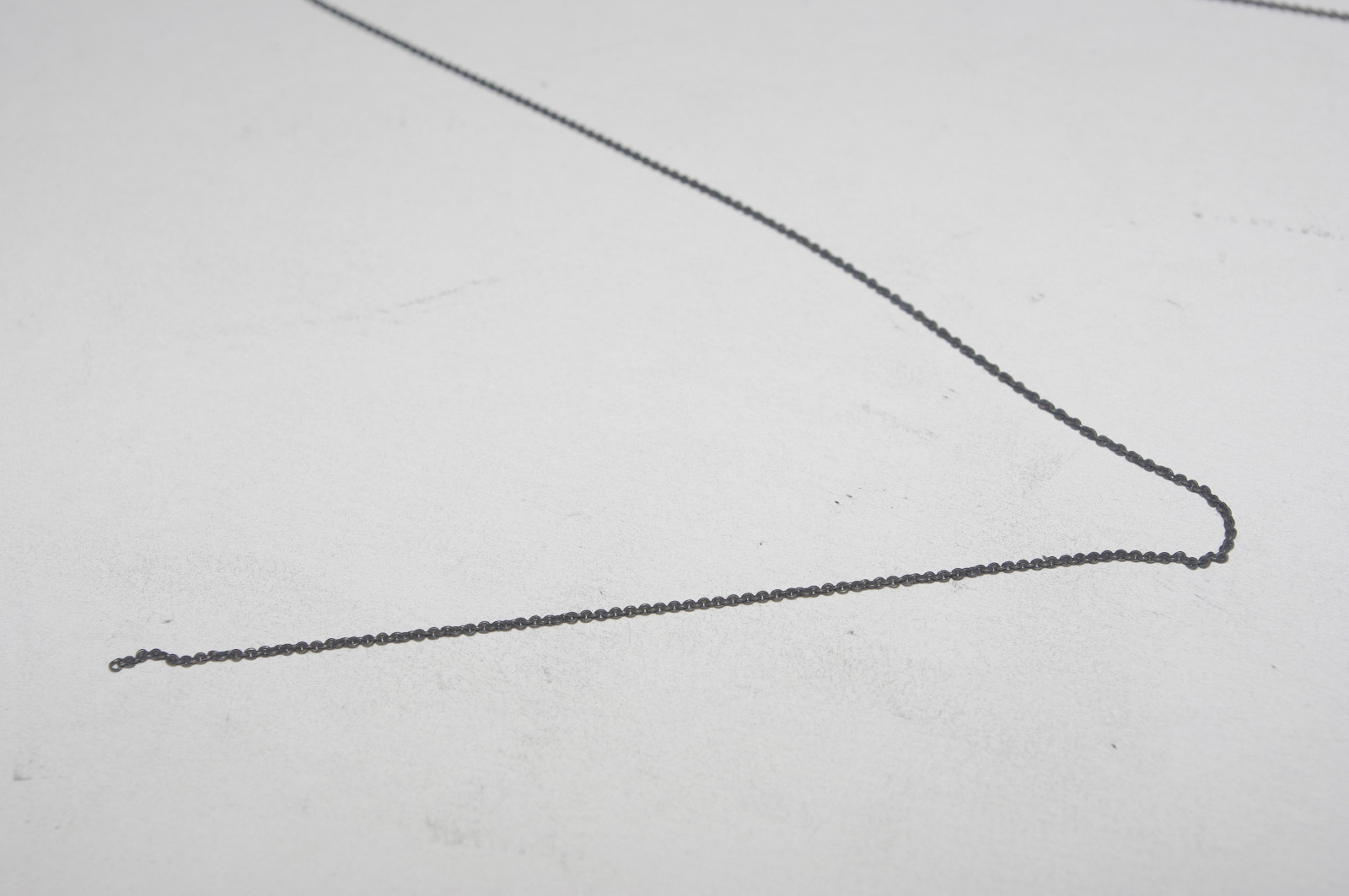 1/35 blackened brass chain 45 links per inch