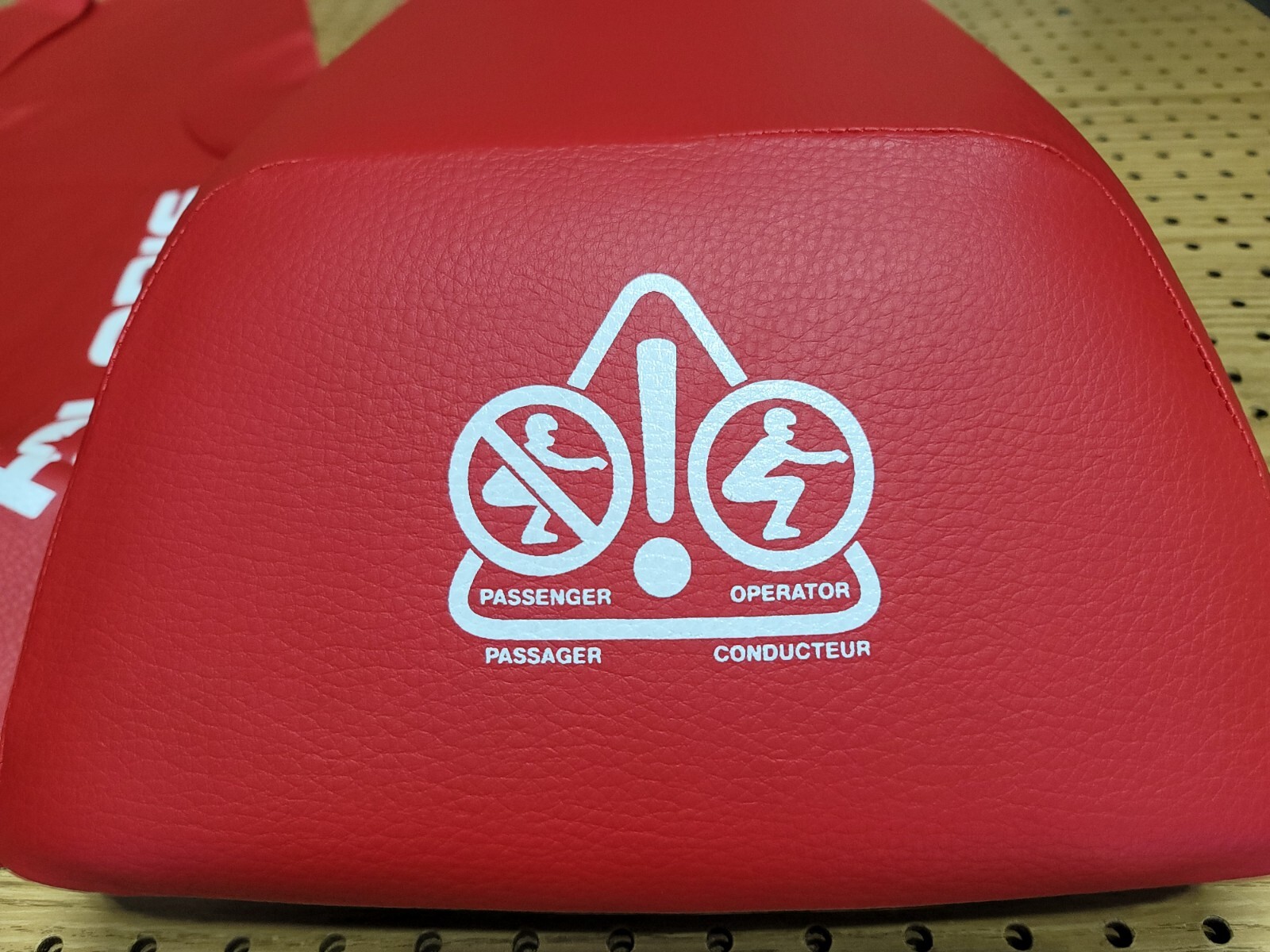 POLARIS SCRAMBLER 250 400 500 SEAT COVER 1995 TO 2003 (red) [P*-34]