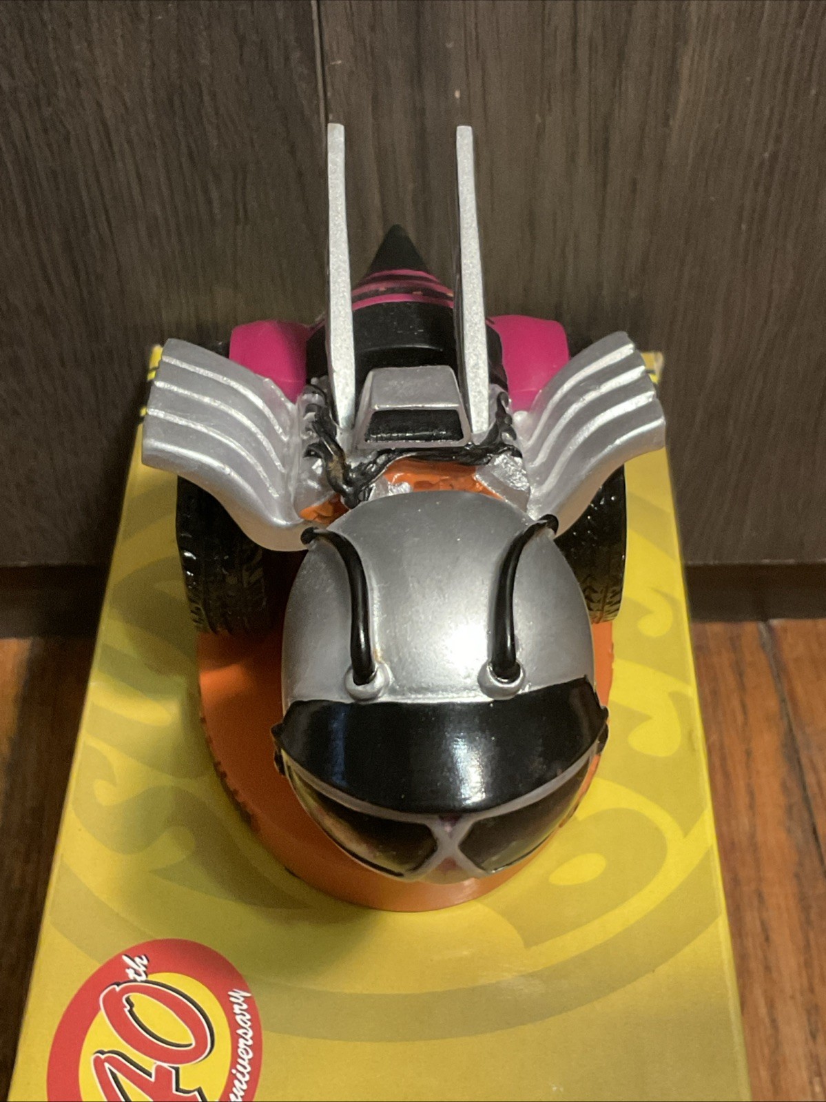 New Dodge Super Bee Bobblehead Panther Pink Bent Rod Garage Shaker Mopar