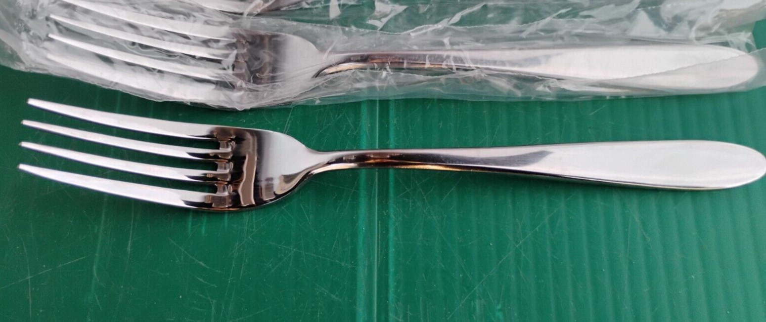 Set of 4 Oneida B023FDEF Mascagni II 7" Salad/Dessert Fork 18/0 Stainless Steel