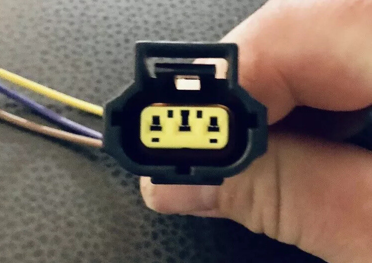 92CF12T New Brake Fluid Level Sensor Connector For 2004-2009 Ford F150