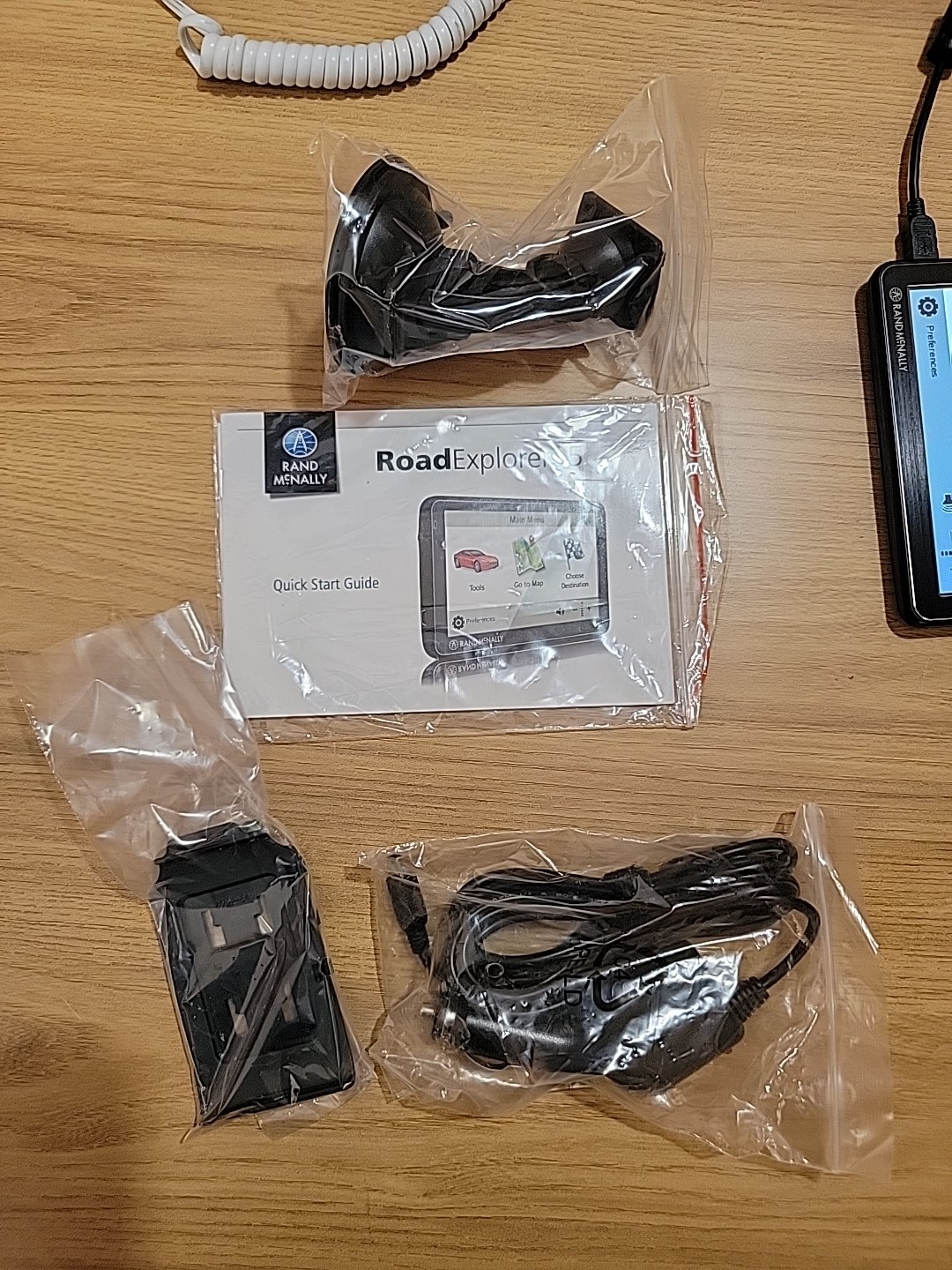 Rand McNally Road Explorer 5 Advanced Car gps Refurbished Excellent Condition.