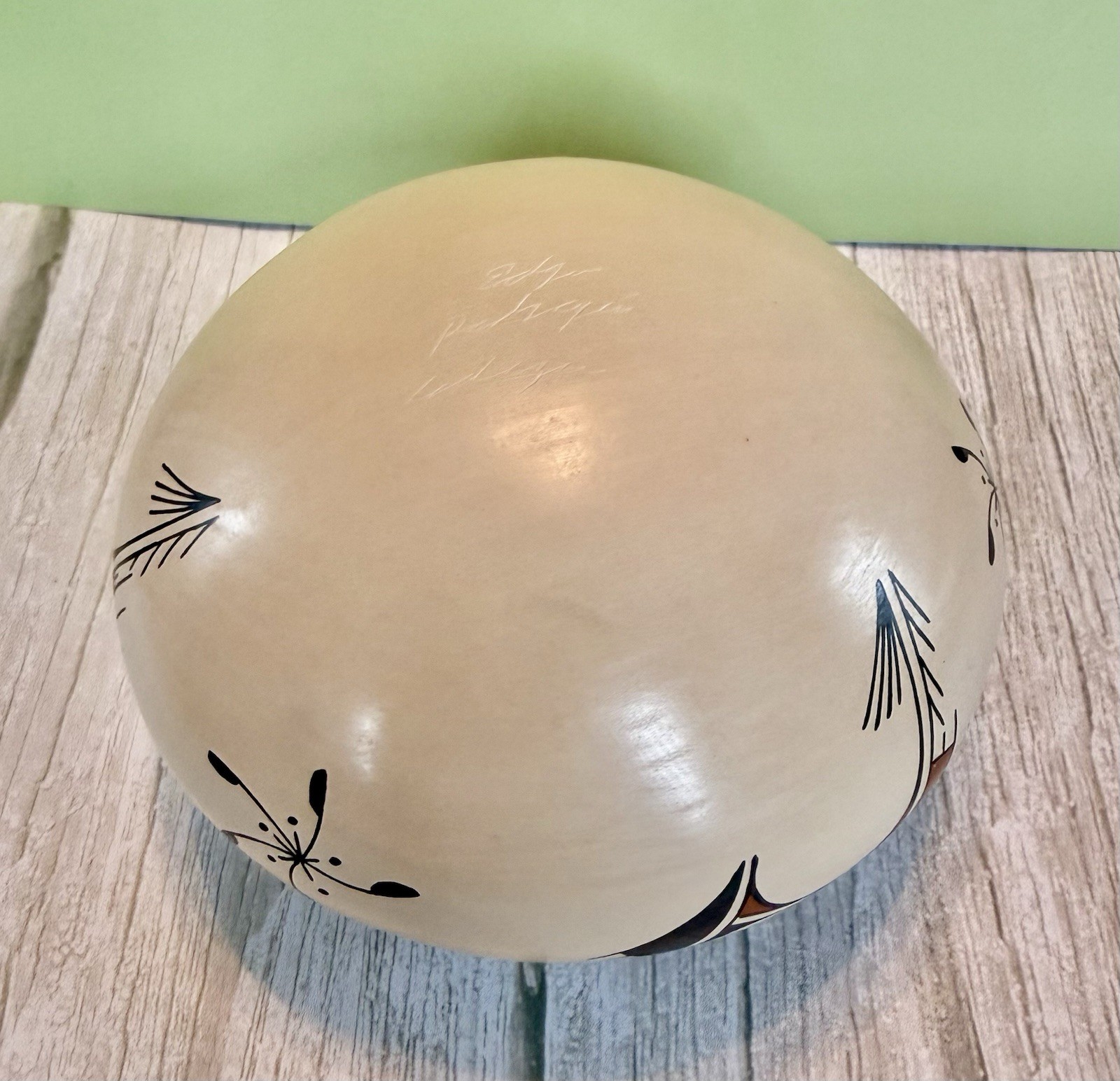 Vintage Mata Ortiz Pottery Rounded Bottom Seed Pot 5.5" W 3.5" T Artist Signed