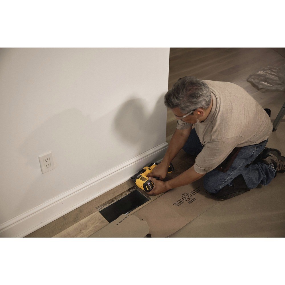 DeWalt DCN623BR 20V MAX 23 Gauge Pin Nailer (Tool Only) Certified Refurbished